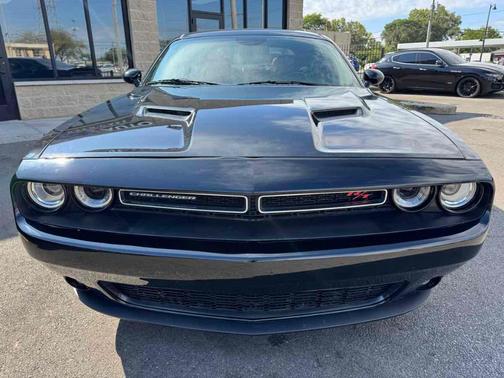 2016 Dodge Challenger R/T Plus