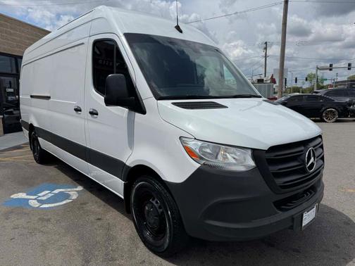 Arctic White 2023 Mercedes-Benz Sprinter 2500