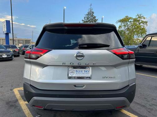 2021 Nissan Rogue SV