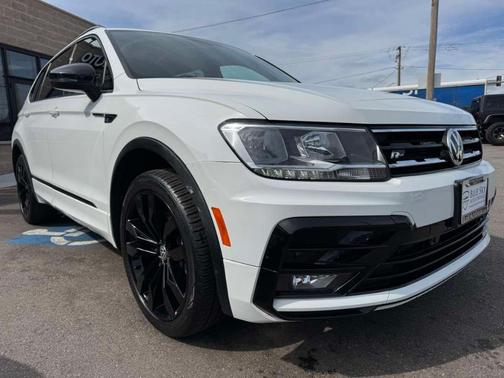 2021 Volkswagen Tiguan 2.0T SE R-Line Black