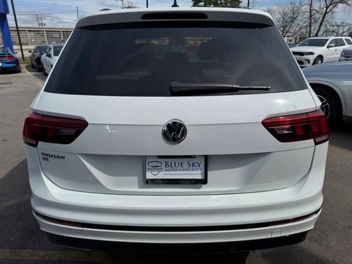 2021 Volkswagen Tiguan 2.0T SE R-Line Black