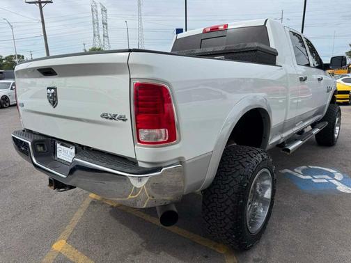 Bright White 2013 RAM 2500 Laramie