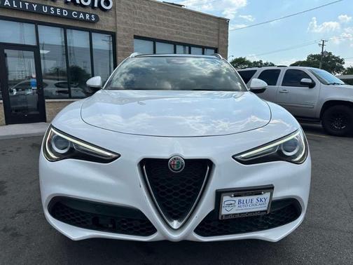 2020 Alfa Romeo Stelvio Base