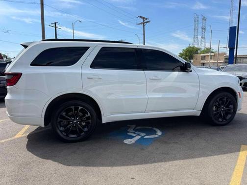 White Knuckle Clearcoat 2023 Dodge Durango GT