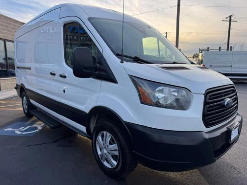 Oxford White 2019 Ford Transit-250 148 WB Medium Roof Cargo
