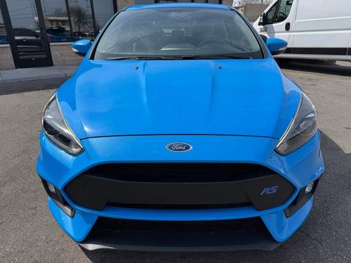 Nitrous Blue 2017 Ford Focus RS Base