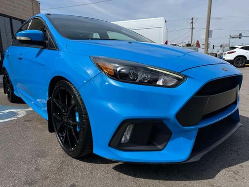 Nitrous Blue 2017 Ford Focus RS Base