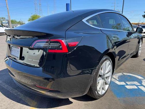 Black 2019 Tesla Model 3 Long Range