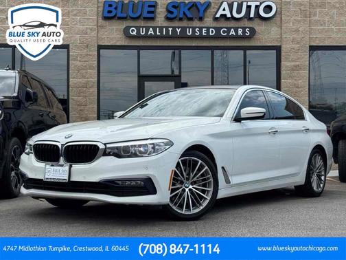 Alpine White 2018 BMW 530 i xDrive