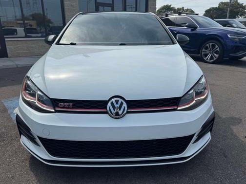 2019 Volkswagen Golf GTI 2.0T SE