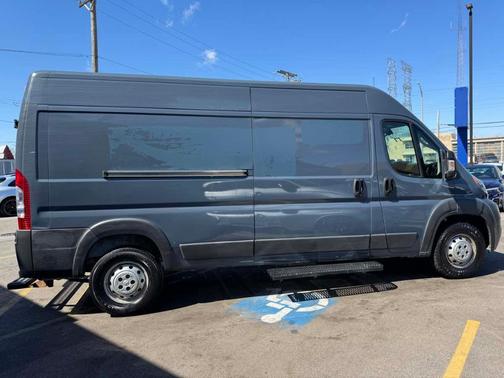 Bright White Clearcoat 2018 RAM ProMaster 2500 High Roof