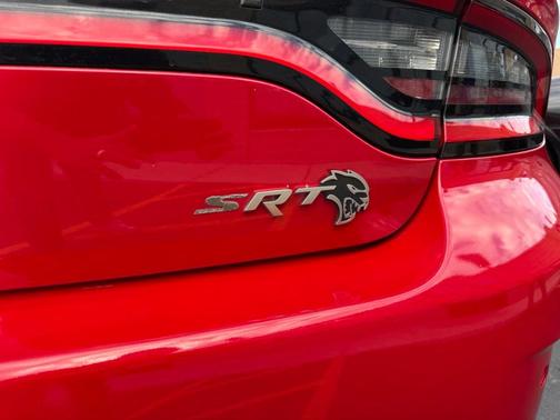 Redline Red Tricoat Pearl 2016 Dodge Charger SRT Hellcat