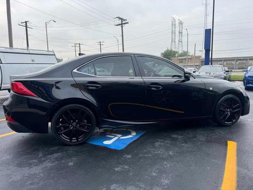 Obsidian Black 2018 Lexus IS 300 Base