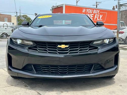 Black 2019 Chevrolet Camaro 1LT