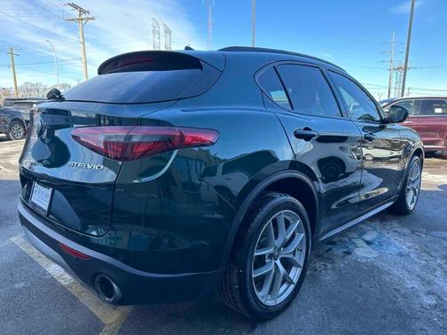 2018 Alfa Romeo Stelvio Ti