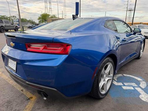 Hyper Blue Metallic 2016 Chevrolet Camaro 1LT