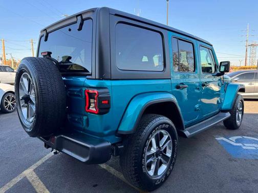 2020 Jeep Wrangler Unlimited Sahara
