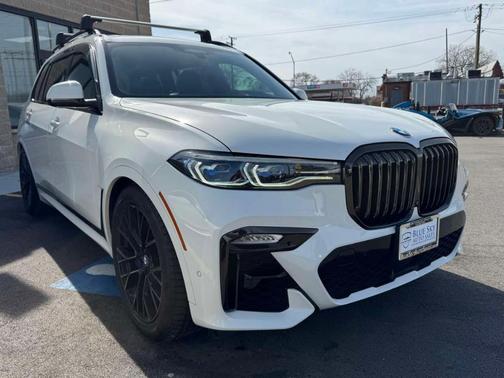 2020 BMW X7 M50i