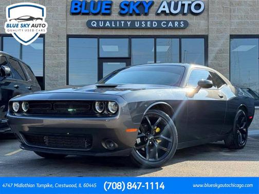2022 Dodge Challenger SXT