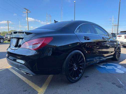 2017 Mercedes-Benz CLA 250 Base 4MATIC