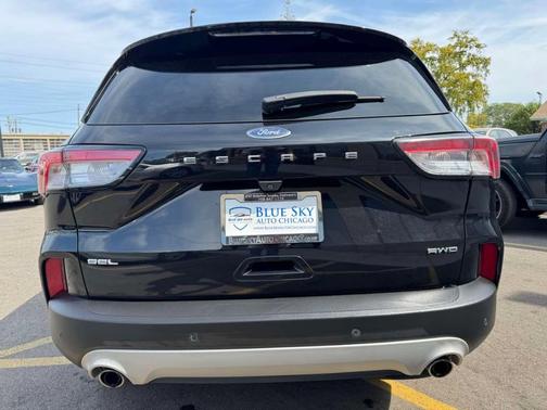 2021 Ford Escape SEL