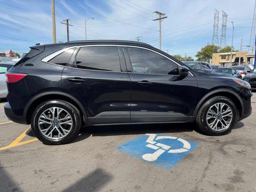 2021 Ford Escape SEL