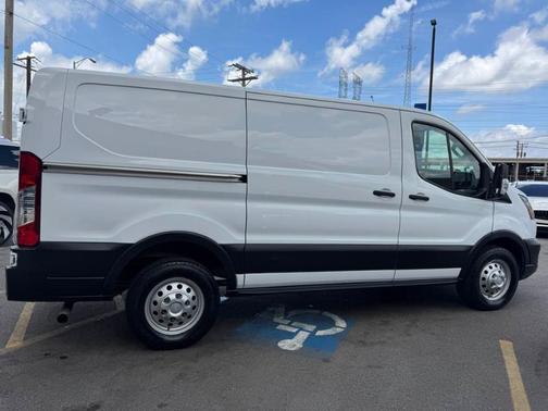 Oxford White 2021 Ford Transit-150