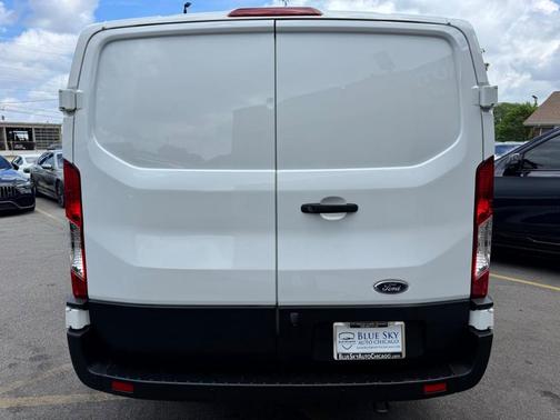 Oxford White 2021 Ford Transit-150