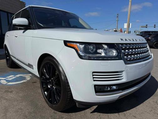 Yulong White 2017 Land Rover Range Rover 5.0L Supercharged