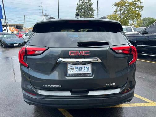 2020 GMC Terrain SLE