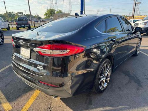 2020 Ford Fusion SEL