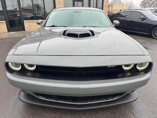 2018 Dodge Challenger 392 Hemi Scat Pack Shaker
