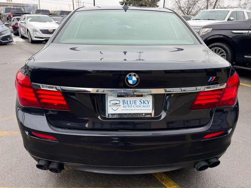 2013 BMW 750 Li xDrive