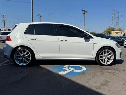 2016 Volkswagen Golf GTI S