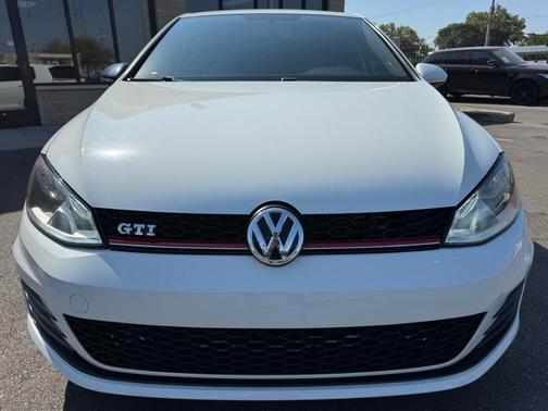 2016 Volkswagen Golf GTI S