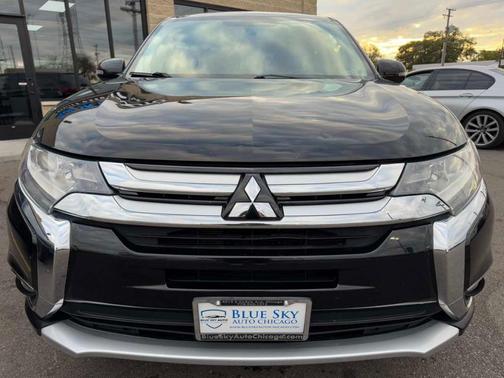 2016 Mitsubishi Outlander SE