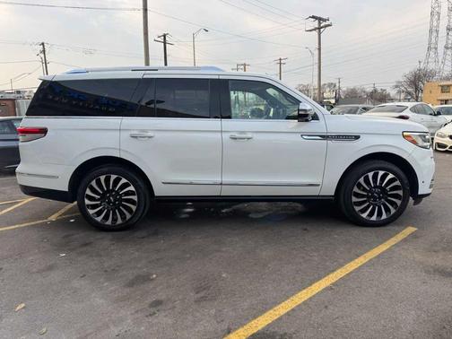 2024 Lincoln Navigator Black Label
