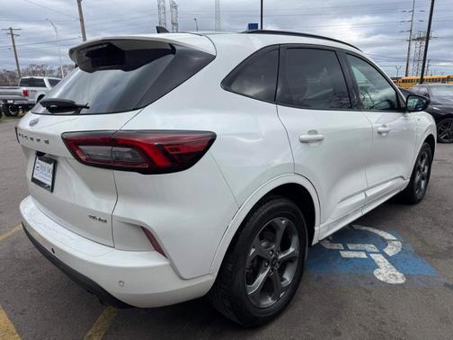 2023 Ford Escape ST-Line
