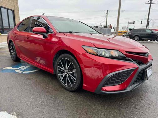 2021 Toyota Camry SE Nightshade