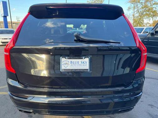 2018 Volvo XC90 T6 R-Design