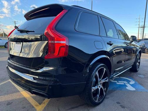 2018 Volvo XC90 T6 R-Design