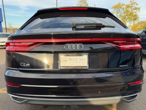 2019 Audi Q8 Prestige