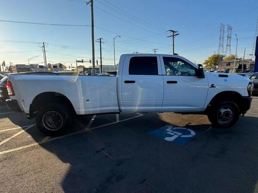 2023 RAM 3500 Tradesman