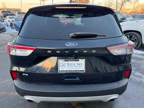 2021 Ford Escape SE