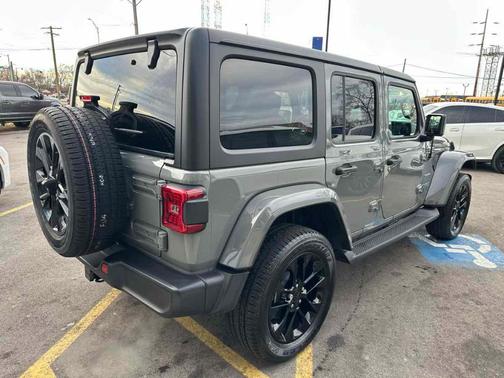 2022 Jeep Wrangler Unlimited 4xe Sahara