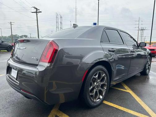 2016 Chrysler 300 S