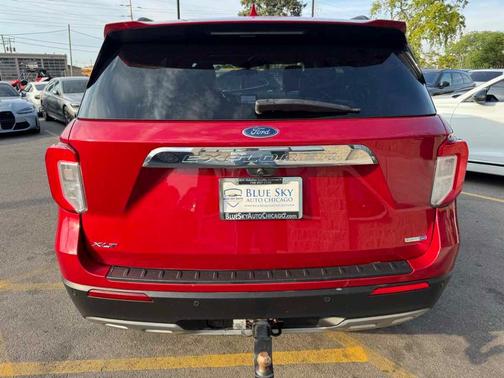 Rapid Red Metallic Tinted Clearcoat 2020 Ford Explorer XLT