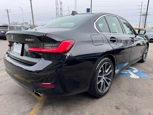 2020 BMW 330 i xDrive