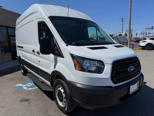 Oxford White 2019 Ford Transit-250 Base