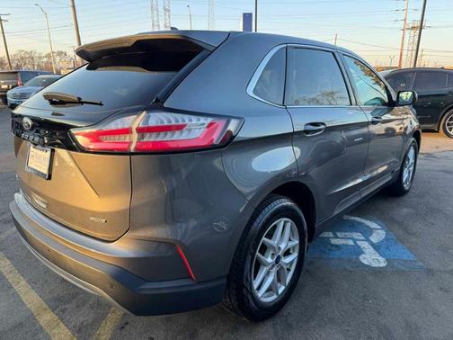 2021 Ford Edge SEL